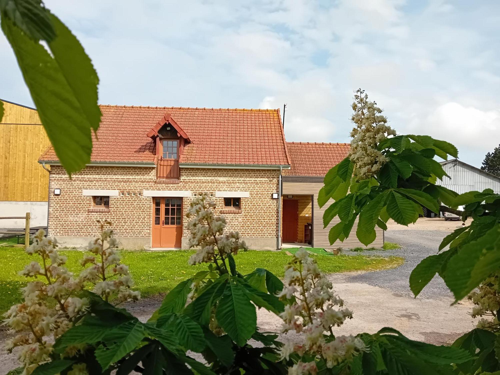 Gite Ferme Du Marronnier Derchigny Екстер'єр фото